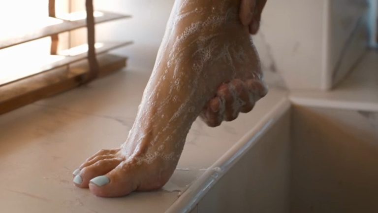MD Podiatrist Stresses the Importance of Proper Foot Hygiene